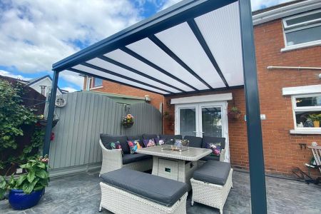 How to Maintain Your Aluminium Canopy