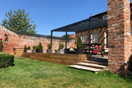 Enjoy All Seasons with an Aluminium Canopy